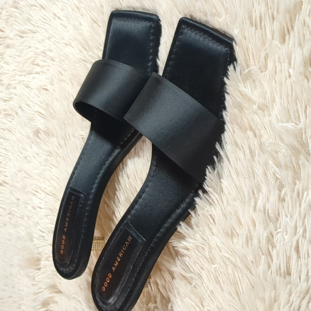 Good American Black Satin Slide Heels